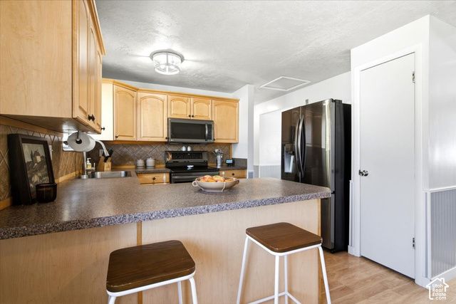 2816 W 1750 N, Clinton, UT 84015