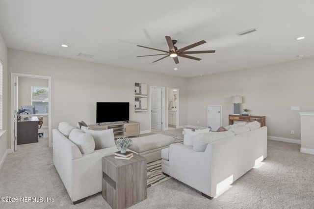 55 NAVIGATORS Road, St. Johns, FL 32259