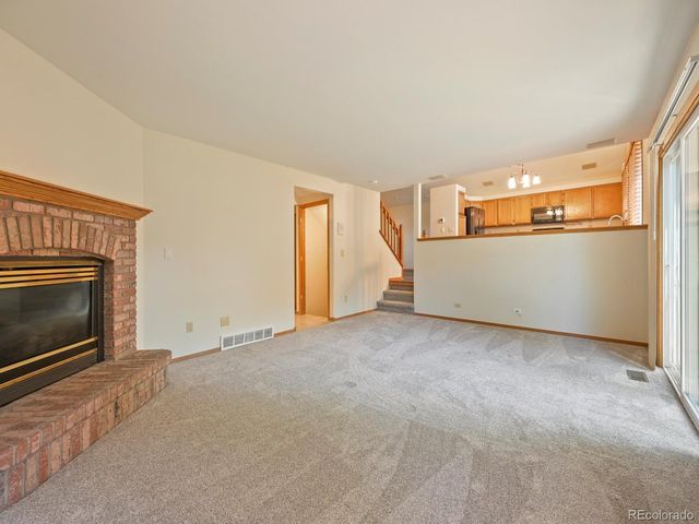398 Pin Oak Dr, Loveland, CO 80538