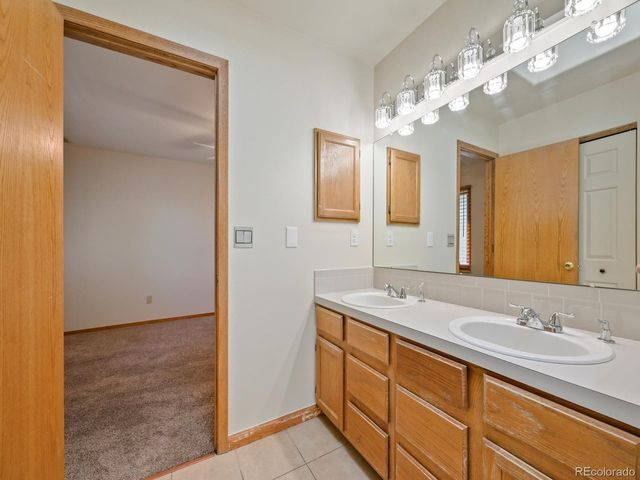 398 Pin Oak Dr, Loveland, CO 80538