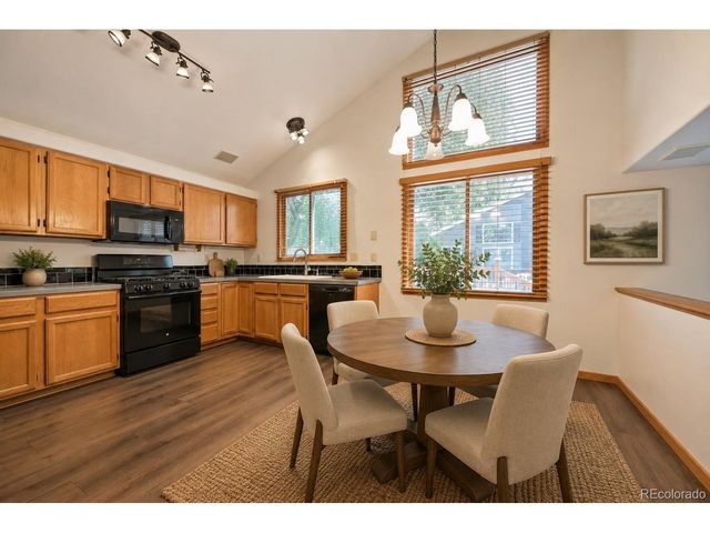 398 Pin Oak Dr, Loveland, CO 80538