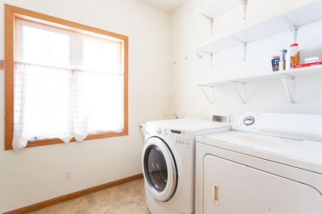 1612 County Road J, Hammond, WI 54015