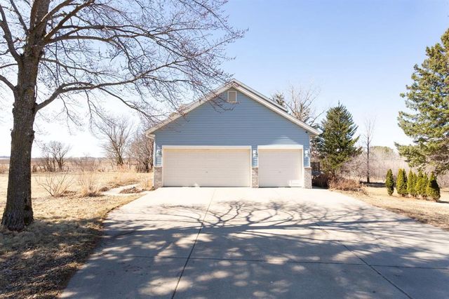 1612 County Road J, Hammond, WI 54015