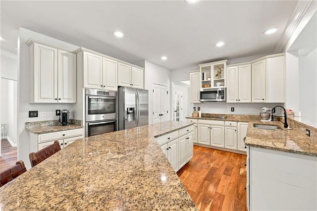 4205 Brigstock CT, Williamsburg, VA 23188