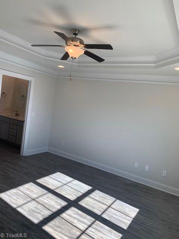 1556 Oakbluffs Drive, Colfax, NC 27235