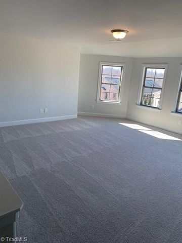 1556 Oakbluffs Drive, Colfax, NC 27235