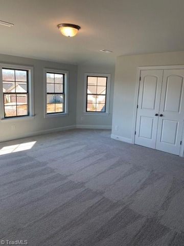 1556 Oakbluffs Drive, Colfax, NC 27235