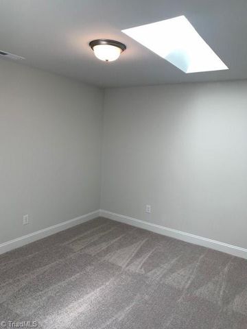 1556 Oakbluffs Drive, Colfax, NC 27235
