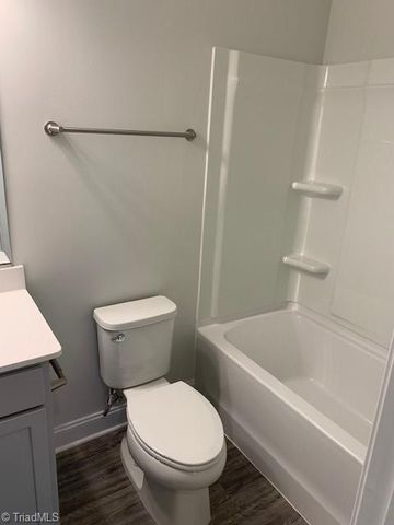1556 Oakbluffs Drive, Colfax, NC 27235