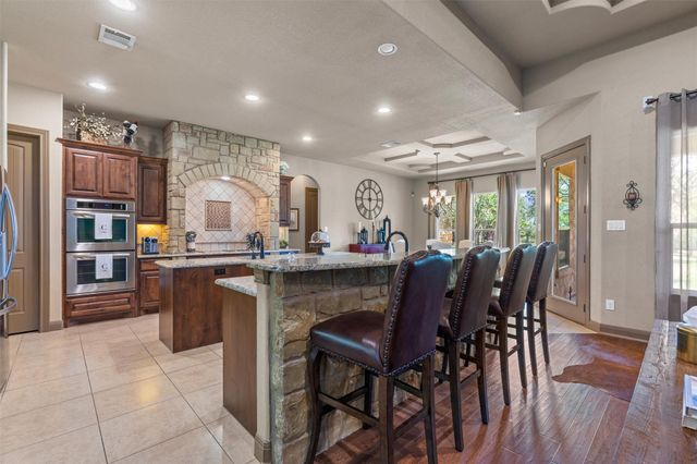 104 Vista LN, Georgetown, TX 78633