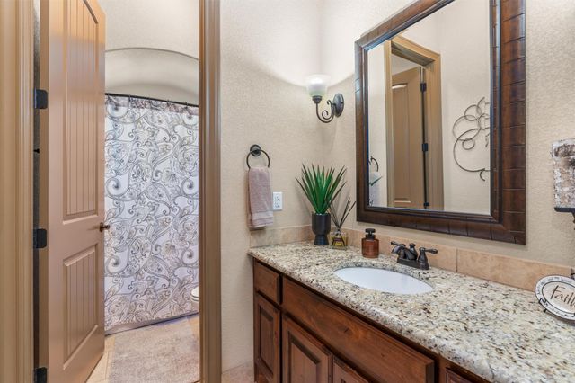 104 Vista LN, Georgetown, TX 78633