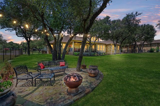 104 Vista LN, Georgetown, TX 78633