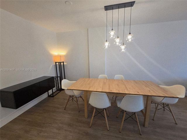800 West Ave 618, Miami Beach, FL 33139