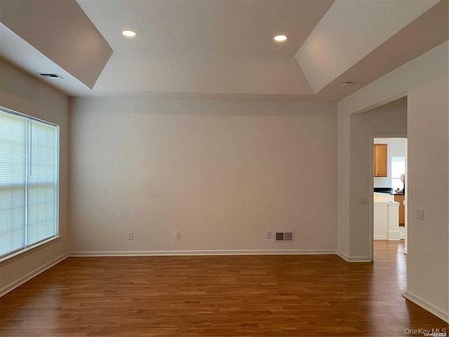 87 Louden Loop, Mount Sinai, NY 11766