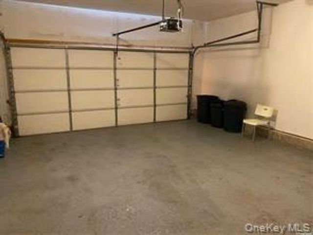 87 Louden Loop, Mount Sinai, NY 11766