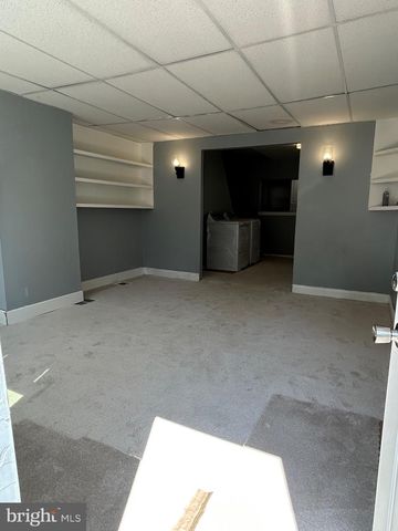 2020 TULIP ST, Philadelphia, PA 19125