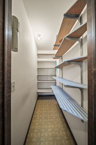 208 W 28th Avenue, Coal Valley, IL 61240