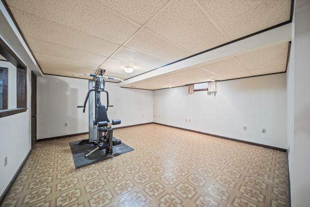 208 W 28th Avenue, Coal Valley, IL 61240