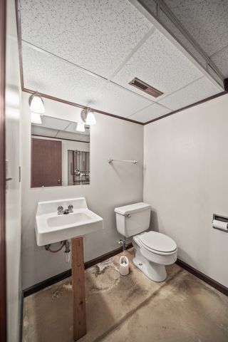 208 W 28th Avenue, Coal Valley, IL 61240