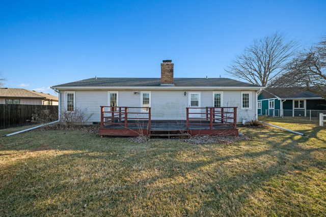 208 W 28th Avenue, Coal Valley, IL 61240