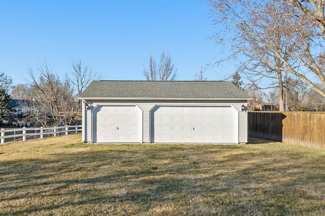 208 W 28th Avenue, Coal Valley, IL 61240