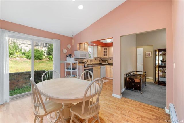 5 Spruce Street, Lake Peekskill, NY 10537