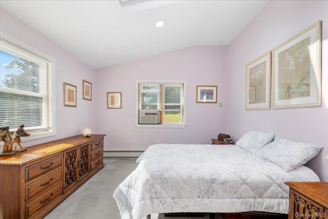 5 Spruce Street, Lake Peekskill, NY 10537