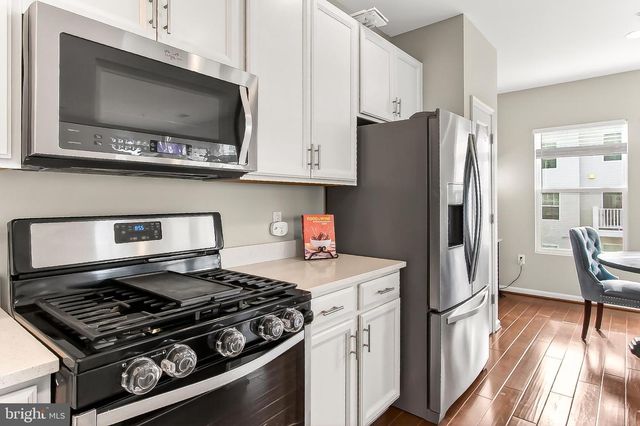 16856 PORTERS INN DR, Dumfries, VA 22026