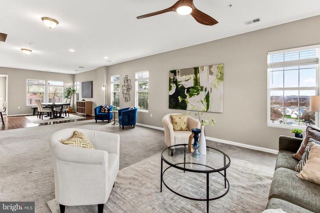 16856 PORTERS INN DR, Dumfries, VA 22026