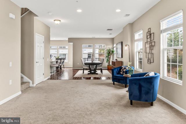 16856 PORTERS INN DR, Dumfries, VA 22026