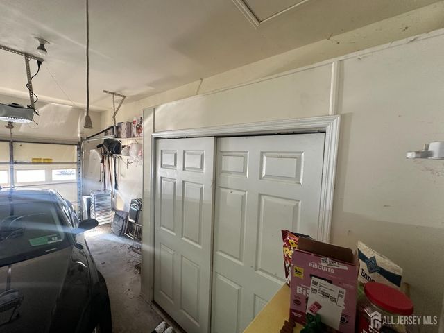 67 Yorkshire Drive, Monroe, NJ 08831