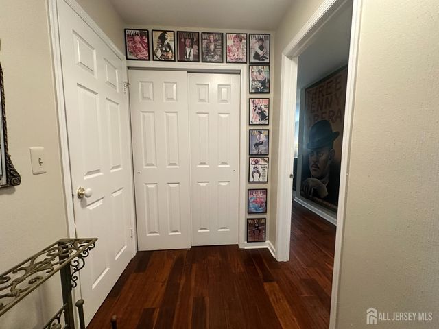 67 Yorkshire Drive, Monroe, NJ 08831