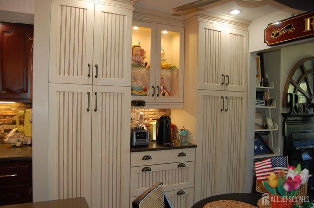 67 Yorkshire Drive, Monroe, NJ 08831