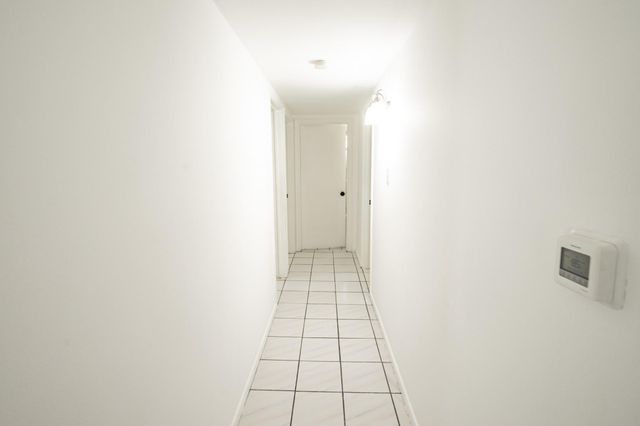 11819 S Ridgewood Circle, Houston, TX 77071