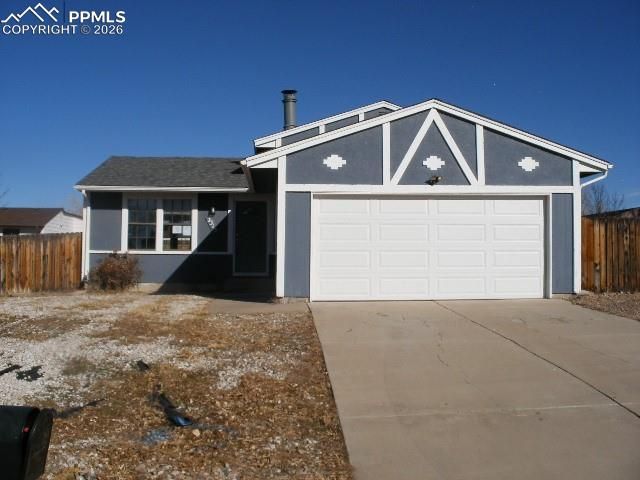 2315 Newcastle Drive, Pueblo, CO 81008