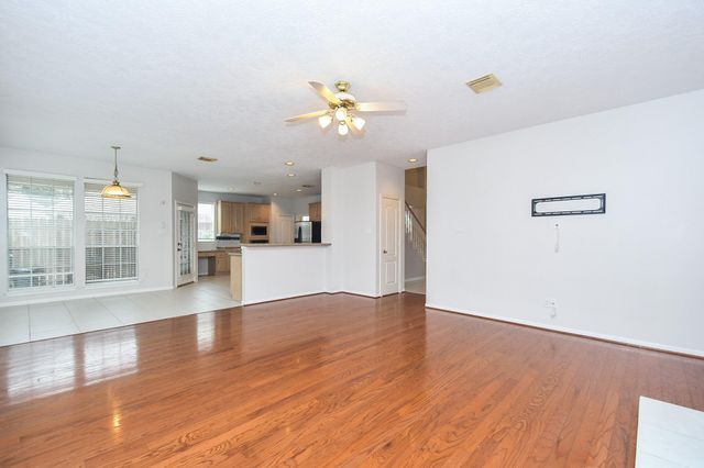 7010 Adobe Oaks, Sugar Land, TX 77479