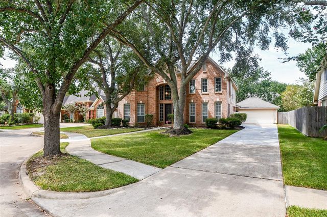 7010 Adobe Oaks, Sugar Land, TX 77479