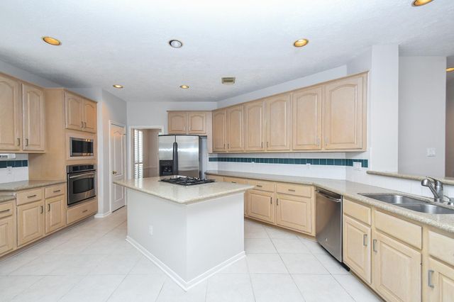 7010 Adobe Oaks, Sugar Land, TX 77479