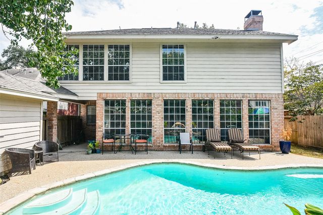 7010 Adobe Oaks, Sugar Land, TX 77479