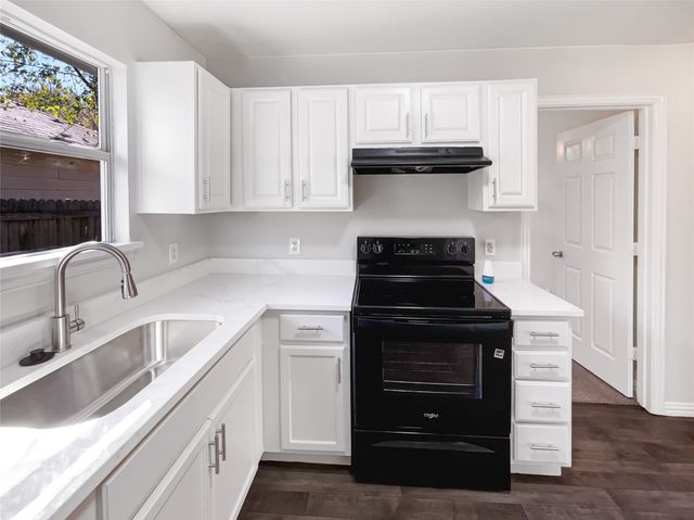 13718 Vida Lane, Dallas, TX 75253