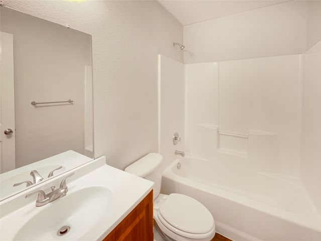 13718 Vida Lane, Dallas, TX 75253