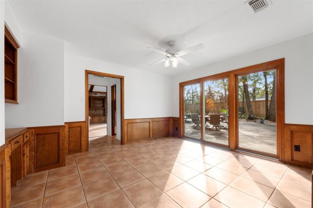 15215 Rainhollow Drive, Houston, TX 77070