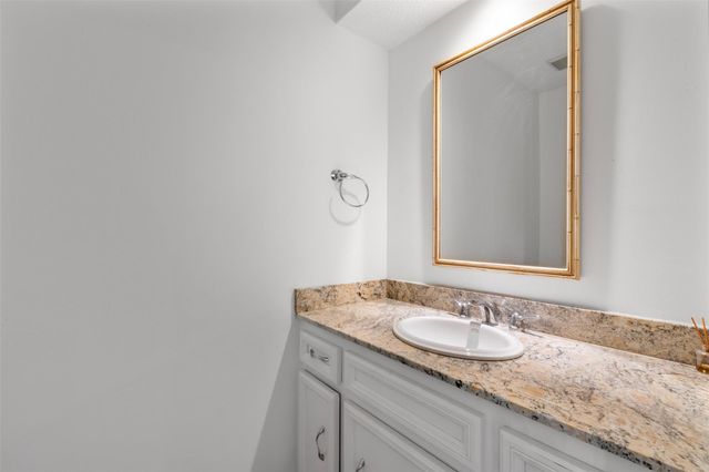 15215 Rainhollow Drive, Houston, TX 77070