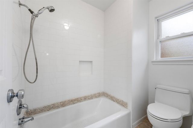 15215 Rainhollow Drive, Houston, TX 77070