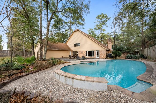 15215 Rainhollow Drive, Houston, TX 77070