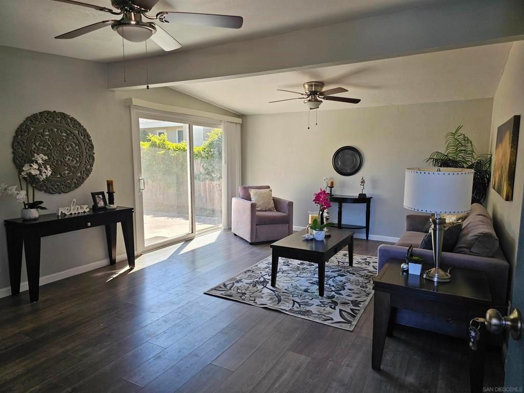 4858 Chateau Drive, San Diego, CA 92117 — photo 2