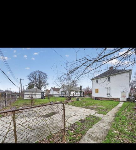 9721 Otsego Street, Detroit, MI 48204