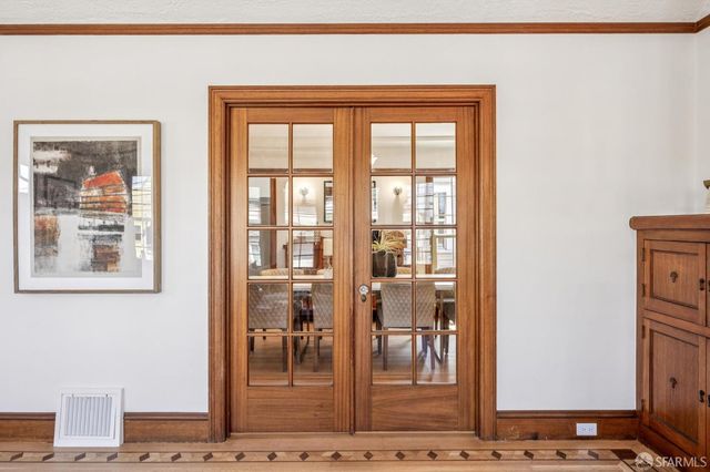 2273 Cayuga Avenue, San Francisco, CA 94112