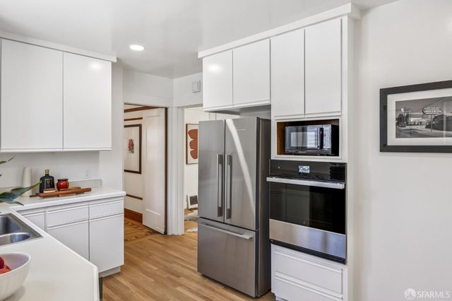 2273 Cayuga Avenue, San Francisco, CA 94112