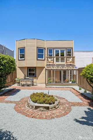 2273 Cayuga Avenue, San Francisco, CA 94112
